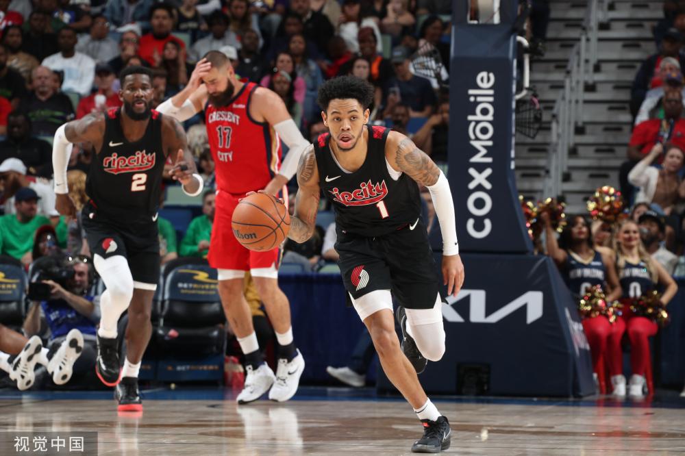 占据主动却 占据主动却