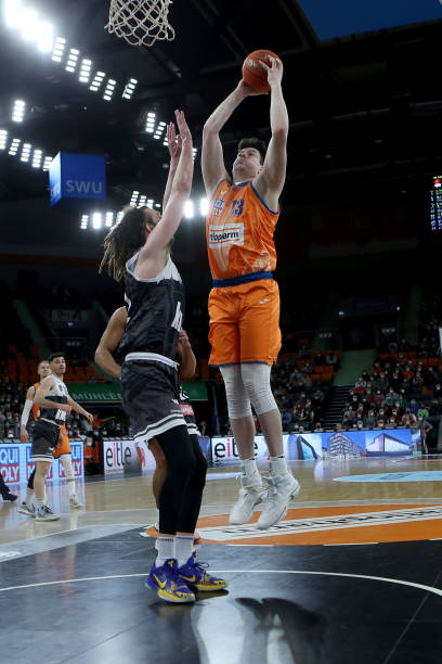 早在几年之 早在几年之