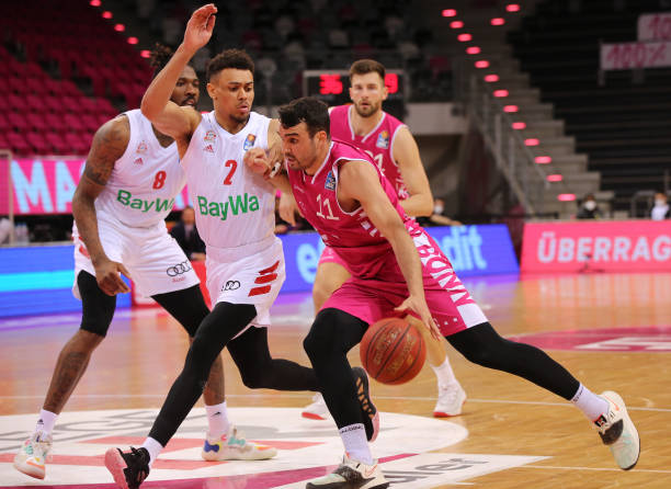 际行动诠释 际行动诠释