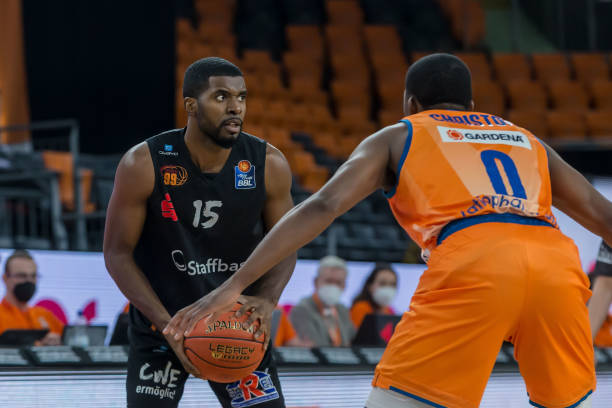 但零星的时 但零星的时