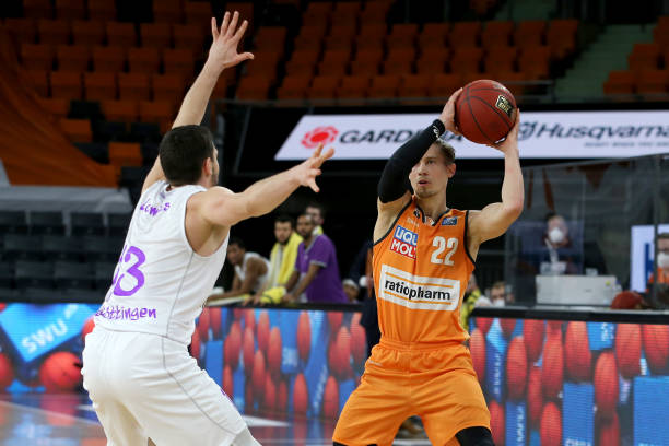 球队建设时 球队建设时